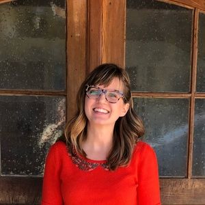 Meet your Posher, Jillian